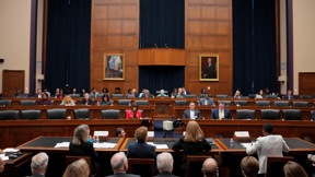 הדיון בבית חינוך ובוועדת כוח האדם 