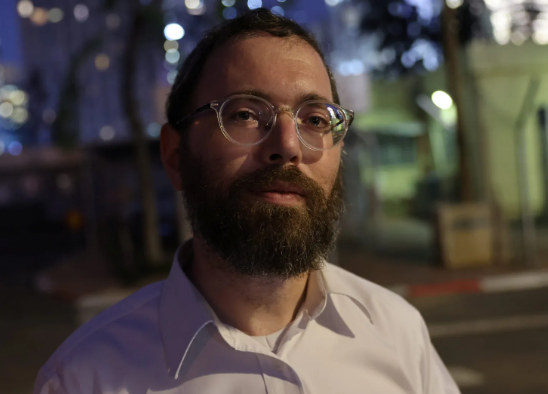 העיתונאי ישראל פריי