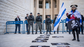 יונתן זינדל, פלאש 90