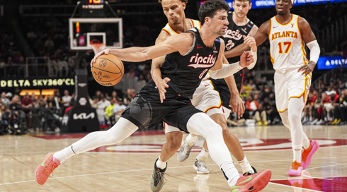 שובר שיאים: דני אבדיה עם טריפל-דאבל שני ב-NBA בניצחון פורטלנד