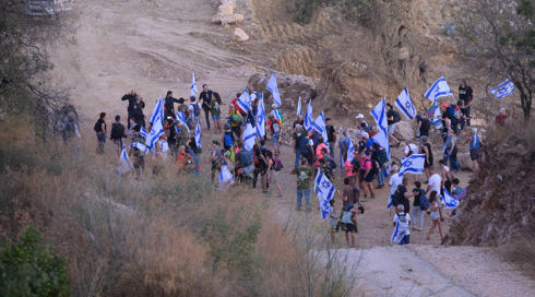 המלון בו התארח נתניהו זכה לדירוג נמוך, הבעלים החליט לפעול בחומרה נגד המוחים