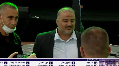 الخامسة في مكان مع وسيم كيوف 24.3.2021