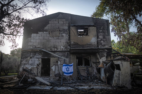 מפונים נגד מתווה שכופה חזרה לביתם: 