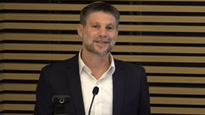 שר האוצר בצלאל סמוטריץ' במסיבת עיתונאים בנושא מתווה הפיצויים. 11.03.26