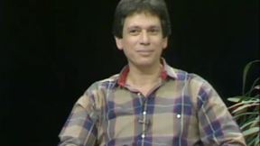 עמוס ארבל | בין הכיסאות