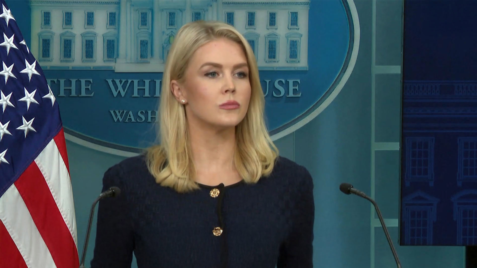 עומדת לצד ישראל: המתקפה של דוברת הבית הלבן על ה-BBC