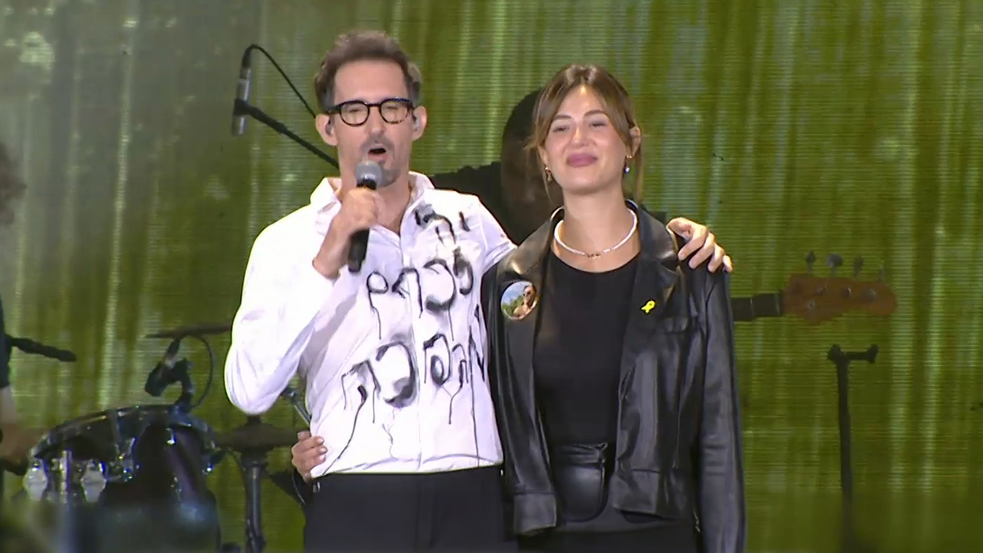 הטקס והסערה