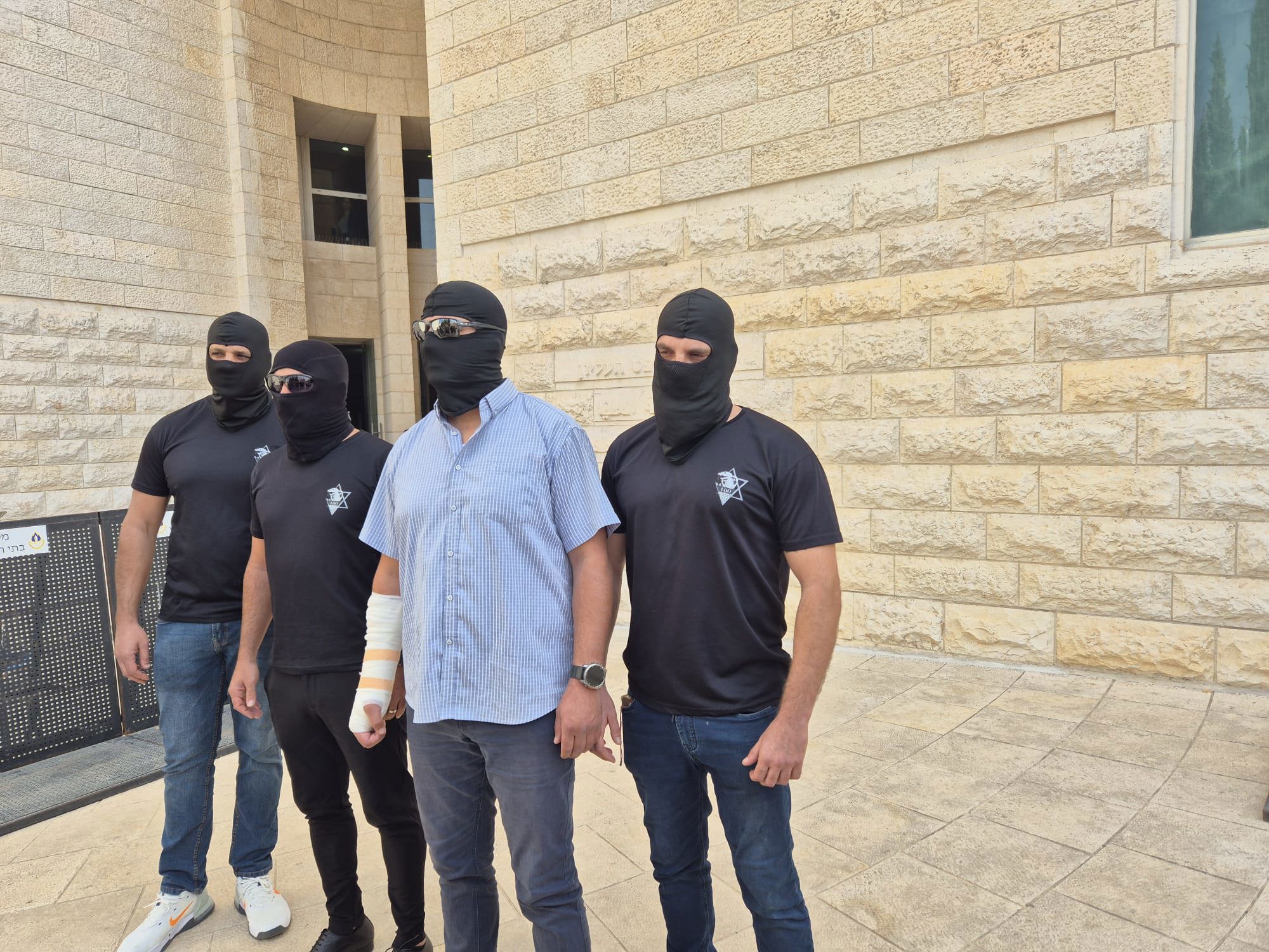 לוחמים מכוח 100 הנאשמים בפרשת שדה תימן