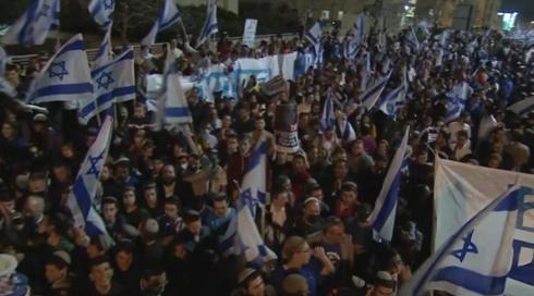 الخامسة في مكان مع وسيم كيوف 7.4.2022