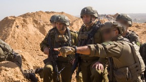 הרמטכ"ל, רב-אלוף אייל זמיר, ברצועה