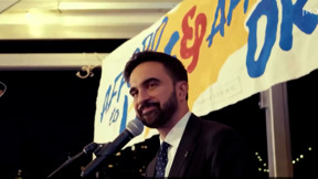 "יהודי שמצביע לו - מטומטם": ניו יורק בוחרת - המועמד האנטי-ישראלי ינצח?