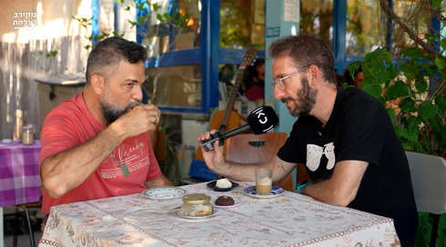 מקורב לצלחת | פיצה חריפה וקבב של משוררים: פרדס חנה-כרכור הפכה לסצנה קולינרית