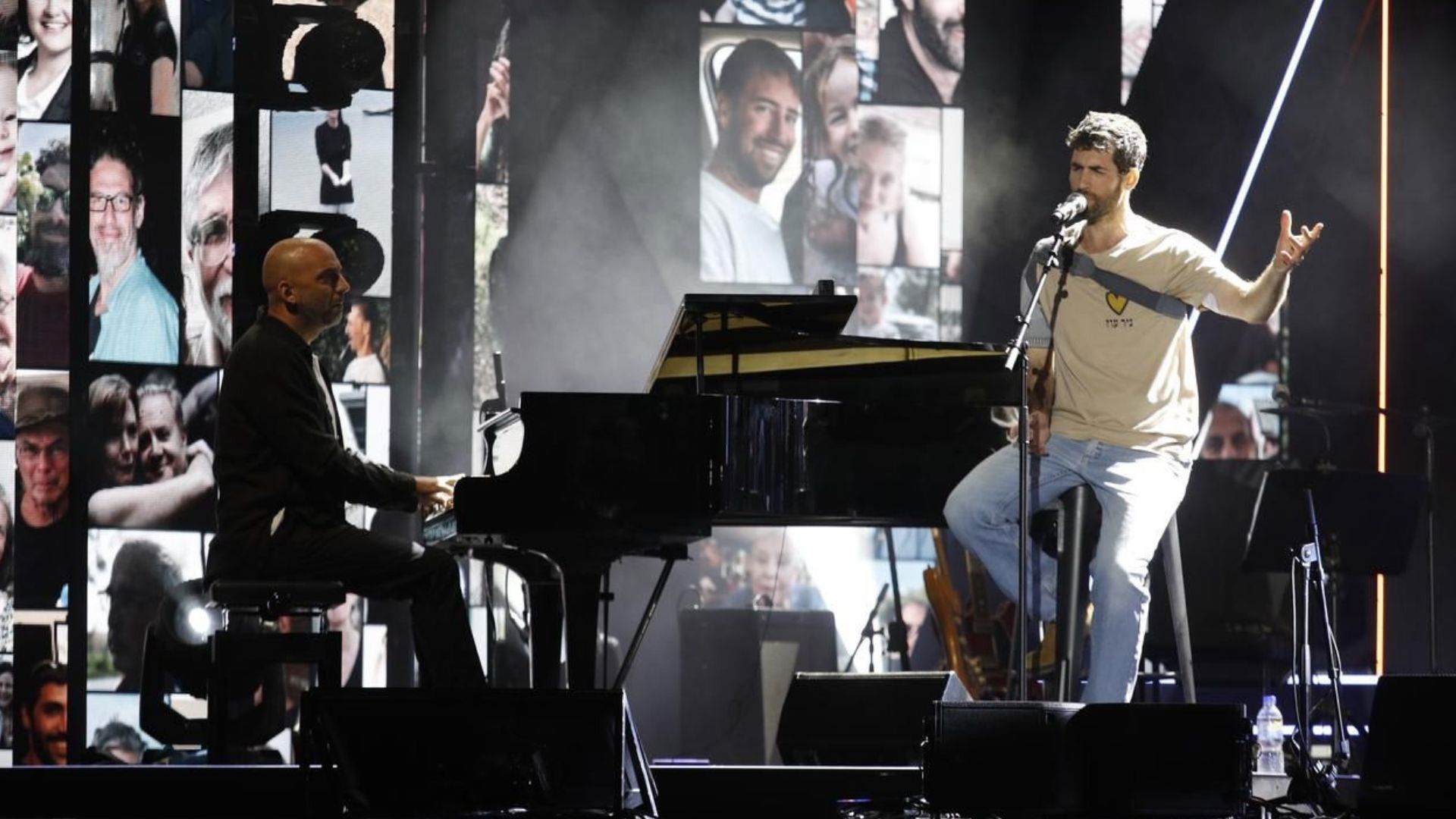 שגיא דקל חן ועידן רייכל במשדר "שרים בכיכר", הערב