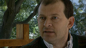 יורם בר בתוכנית תעודת זהות. 1993