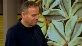 עובדי המאפייה בניו יורק נגד הבעלים הישראלי: "תפסיקו לתמוך ברצח העם בעזה"