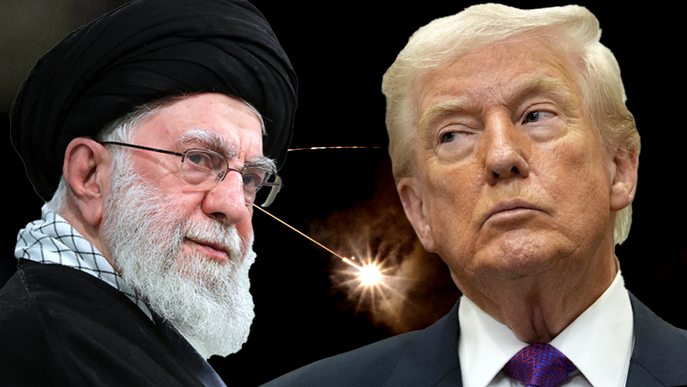 נשיא ארצות הברית דונלד טראמפ והמנהיג העליון של איראן עלי חמינאי 