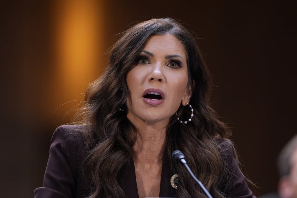 השרה לביטחון המולדת כריסטי נואם