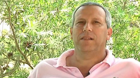 גדי ירקוני מנצח בבחירות - קל
