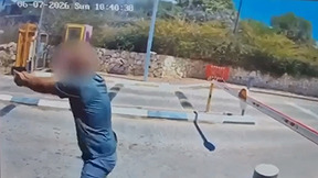 מסע הירי והקרב מול המחבל: אדם נרצח וחמישה נפצעו בפיגוע קשה בשרון