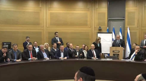 الخامسة في مكان مع وسيم كيوف