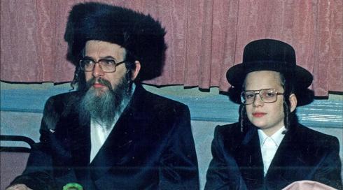 בשם האב פרק 1