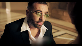 מהבמה לבורסה: עומר אדם התחיל להשקיע בחברות הייטק בשווי מיליארדים