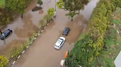 فيضان امطار