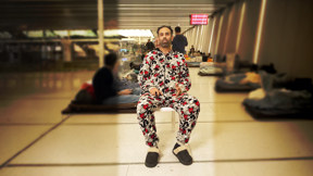 האנשים שישנים ברכבת הקלה