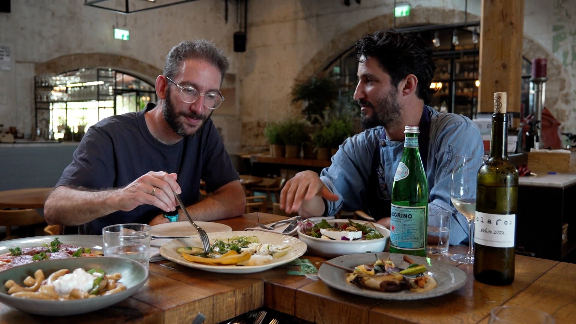 מקורב לצלחת | מחלבה קטנה ומטריפה: כשהשף מת"א והגבן מהקיבוץ נפגשו