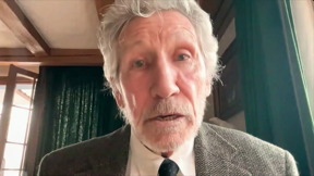 רוג'ר ווטרס יצא נגד המפגינים באיראן: "בריונים חמושים"