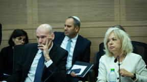 היועצת המשפטית לממשלה גלי בהרב מיארה ופרקליט המדינה עמית איסמן