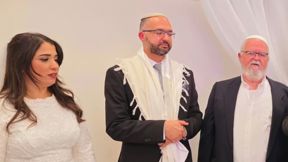 חננאל גז ובת זוגו מעיין, הערב