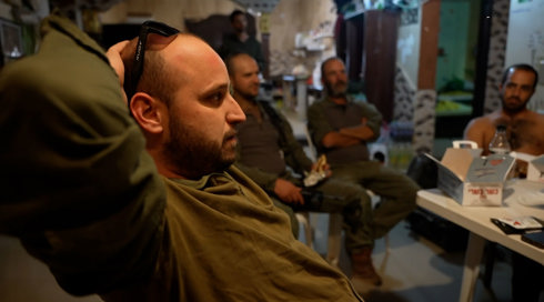 "מצידי שיגייסו פליפינים, לא יכול יותר": שחיקת המילואימניקים בצל חוק ההשתמטות