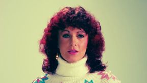 אנני-פריד לינגסטד בקליפ Super Trouper