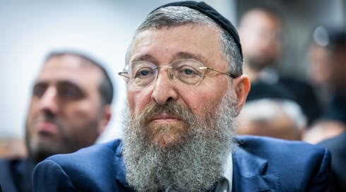 שר העבודה לאנשי המילואים: "פוטרתם? תתקשרו אליי"