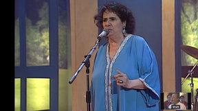 שושנה דמארי. 2002