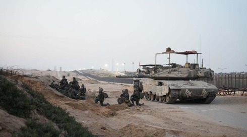 חמישה לוחמים נפצעו בחילופי אש ברפיח, אחד מהם באורח קשה