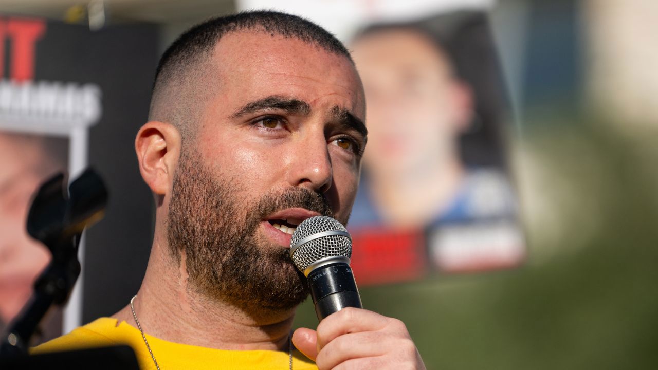 עומר אדם, 10.11.23