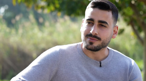 גרים אצל ההורים, מטיילים או קונים דירה: הכירו את כלכלת דור ה-Z