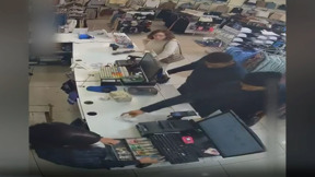 תעלומה בבני ברק: רכישת בגדים חרדיים עוררה חשד וחקירת שב"כ