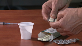 מכורים ברישיון