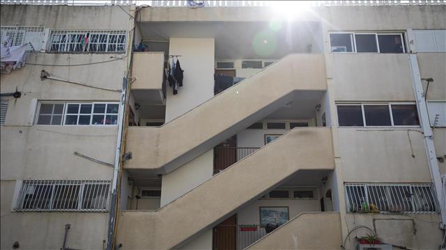 דיור ציבורי