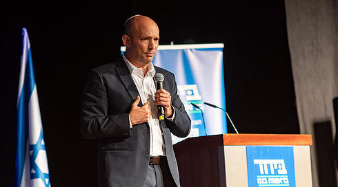 נפתלי בנט באירוע של מפלגת ביחד בחיפה, יוני 2026