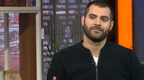 בין השמשות - עמיחי חסון