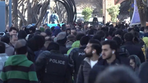 בדרך למהפכה באיראן? המחאות מתגברות - והאיראנים דורשים להחליף את המשטר