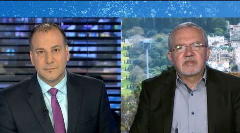 الخامسة في مكان - وسيم كيوف