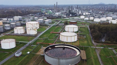 מאגרי נפט בגרמניה. 11.03.26