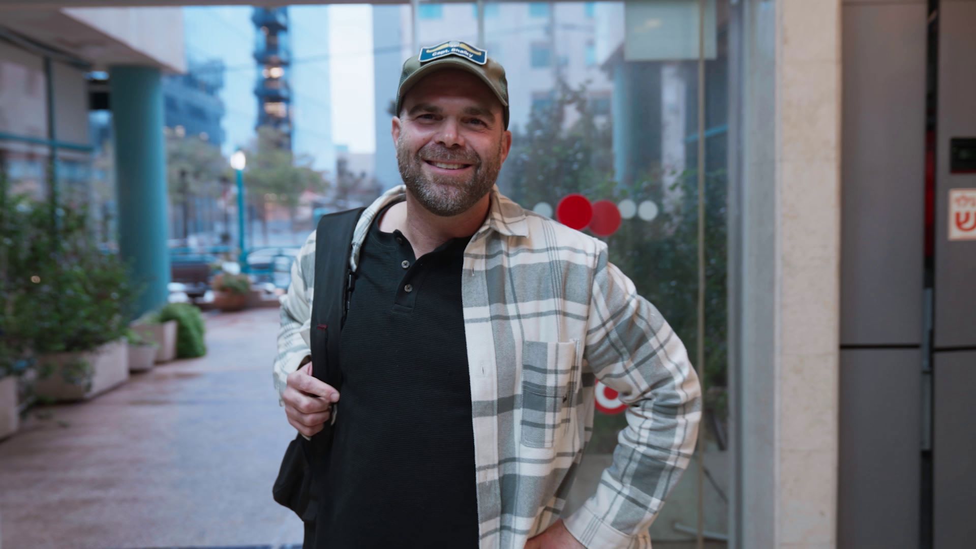 אהוד חוזר ממילואים