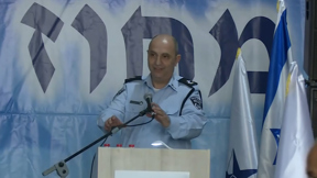 דקירה בצמרת המשטרה