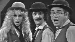 שעה טובה | כסף, כסף, כסף